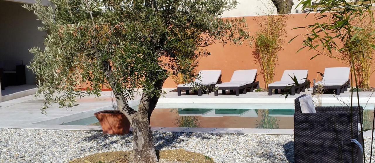 Le Clos D'Uzes - B&B المظهر الخارجي الصورة
