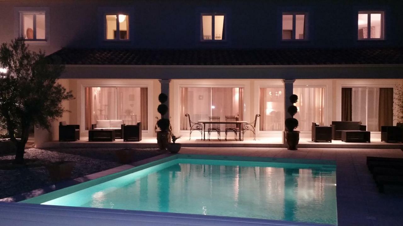 Le Clos D'Uzes - B&B المظهر الخارجي الصورة